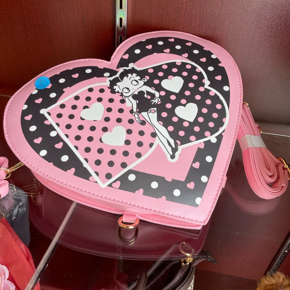 Pink Heart-Shaped betty boop Women's Bag